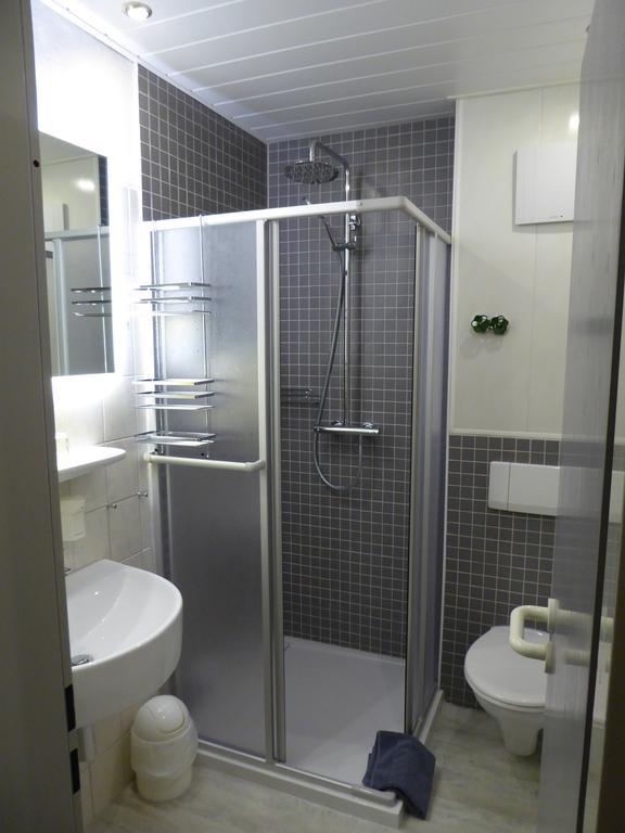 Landhotel Auerose Garni Neu Kosenow Екстериор снимка